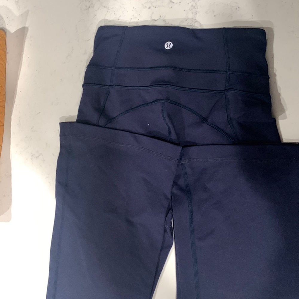 Lululemon size 4 leggings
